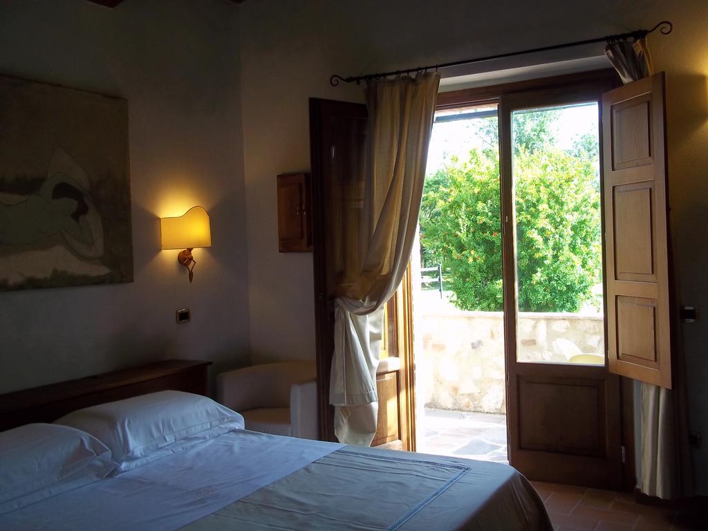 تاركوينيا Agriturismo Lupo Cerrino الغرفة الصورة