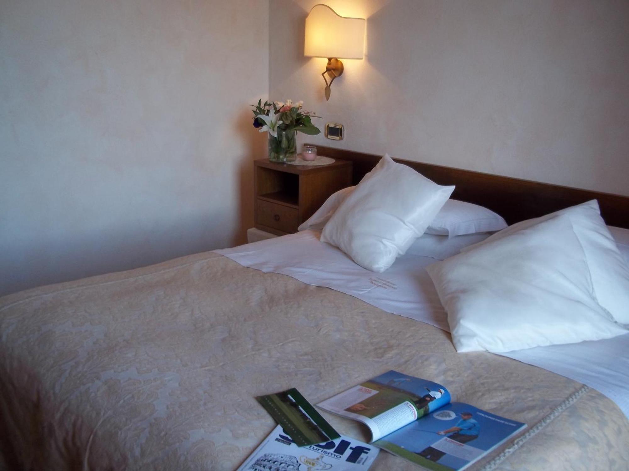 تاركوينيا Agriturismo Lupo Cerrino الغرفة الصورة